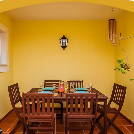 Burgo Dom Afonso V Golf & Tatil Evi *